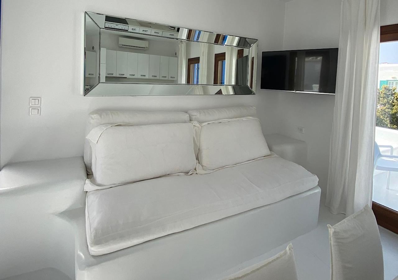 Myconian Sky Suites In Town Mykonos Town Eksteriør billede